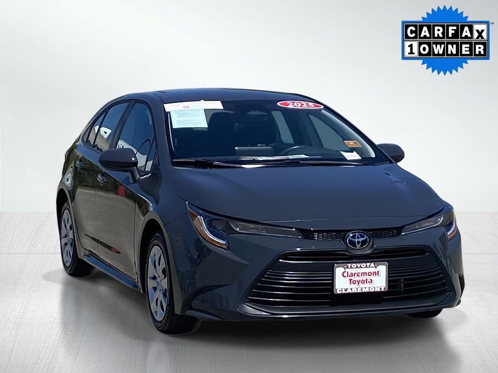 Certified 2025 Toyota Corolla LE image 13