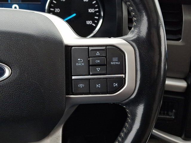 Used 2023 Ford Expedition XLT image 29