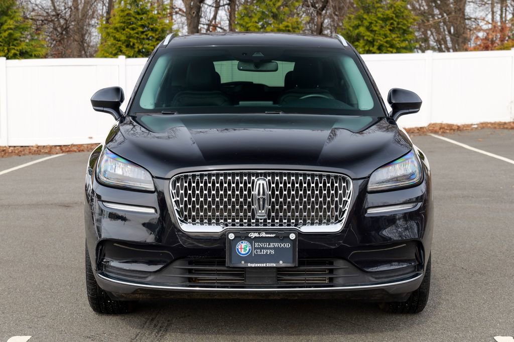 Used 2022 Lincoln Corsair AWD w/ Equipment Group 101A image 2