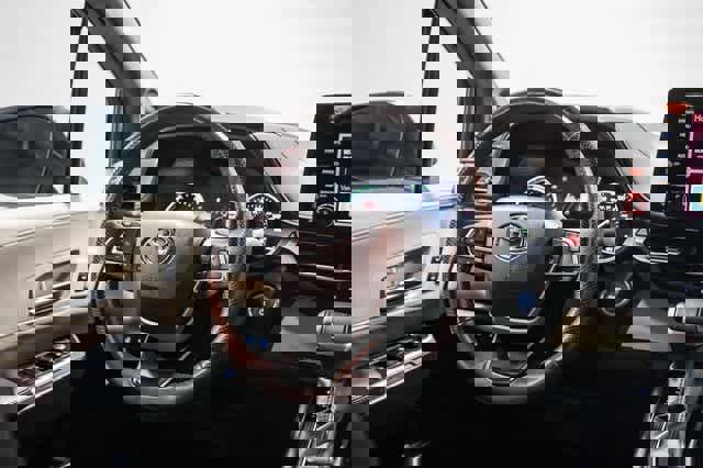 Certified 2023 Toyota Sienna Platinum image 16