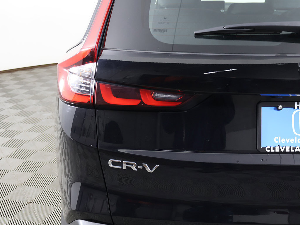 Used 2024 Honda CR-V LX image 12