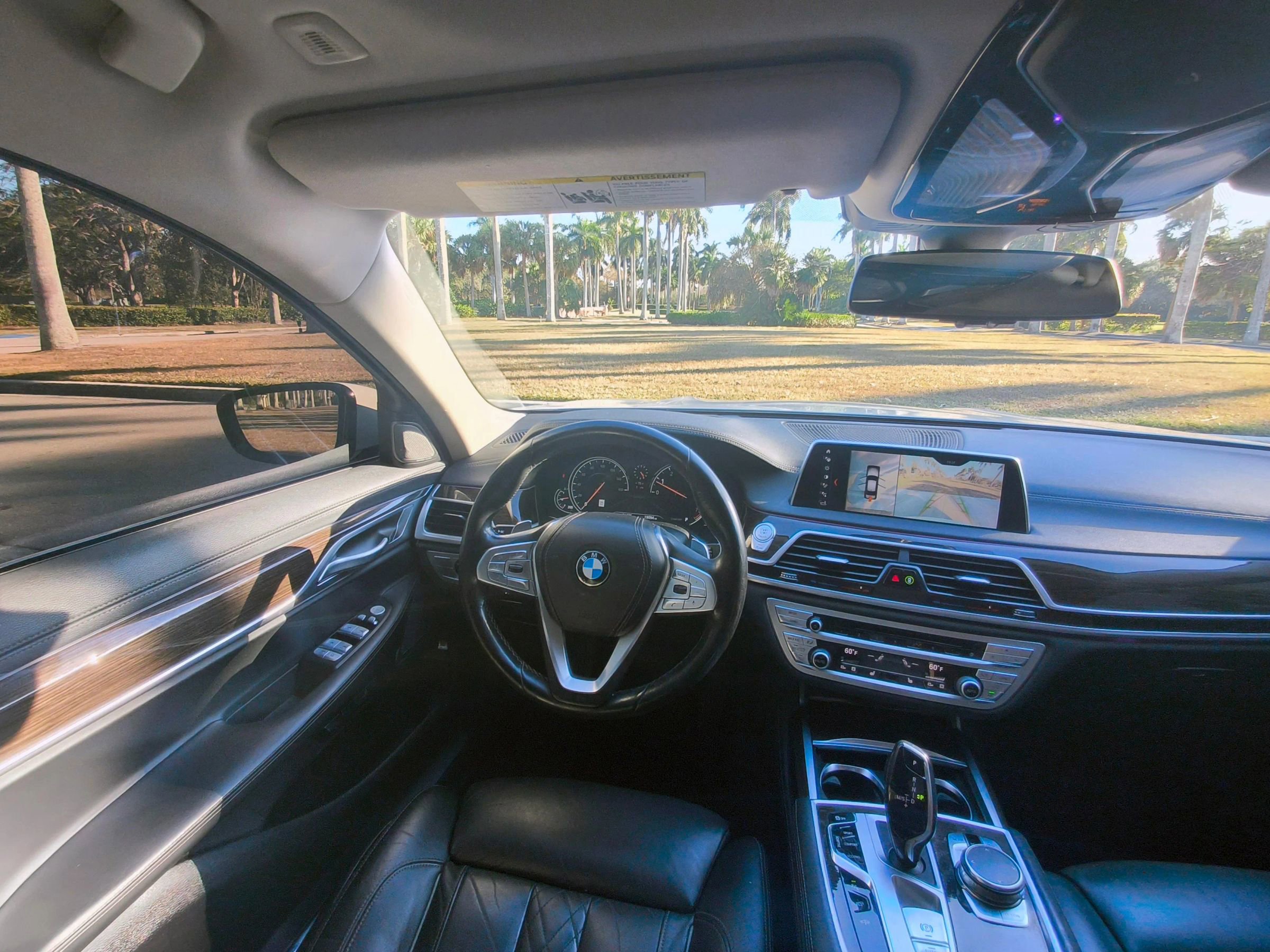 Used 2018 BMW 750i xDrive image 21