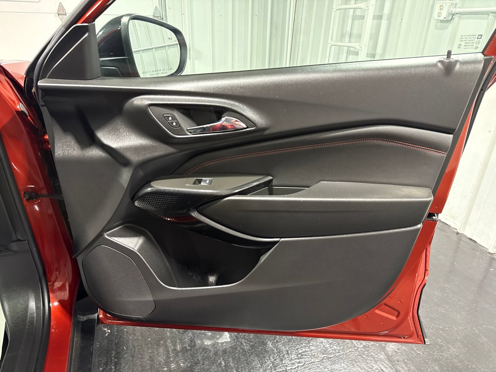 Used 2024 Chevrolet Trax RS w/ Driver Confidence Package FWD image 11