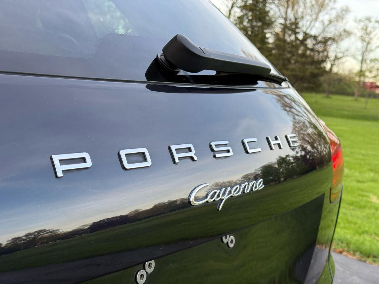 Used 2015 Porsche Cayenne Diesel AWD/4WD image 9