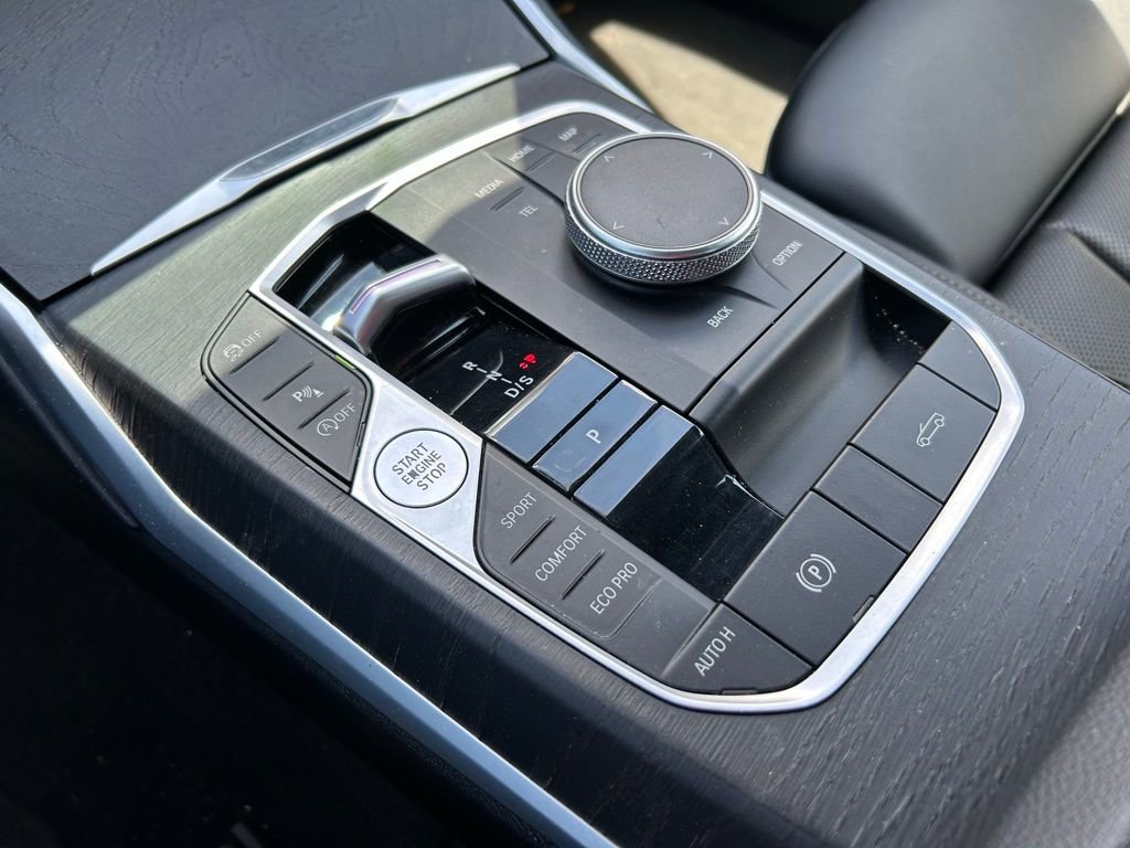 Used 2024 BMW 430i Convertible RWD image 25