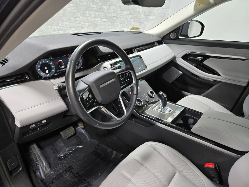 Used 2023 Land Rover Range Rover Evoque SE AWD/4WD image 14