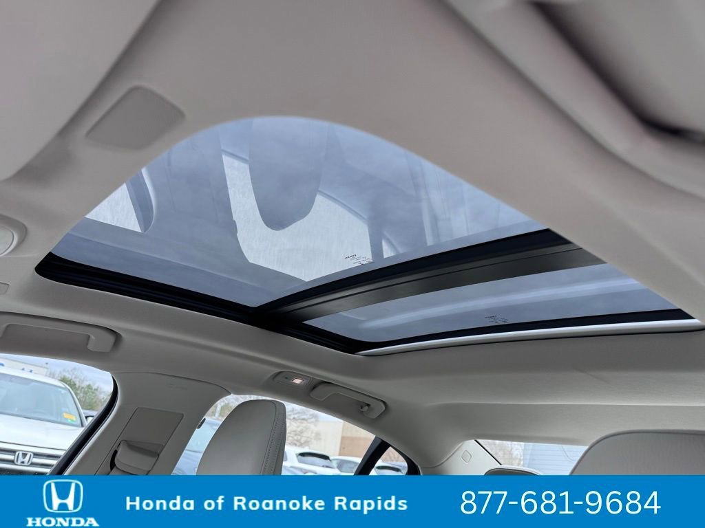 Used 2024 Volvo S60 B5 Core image 32