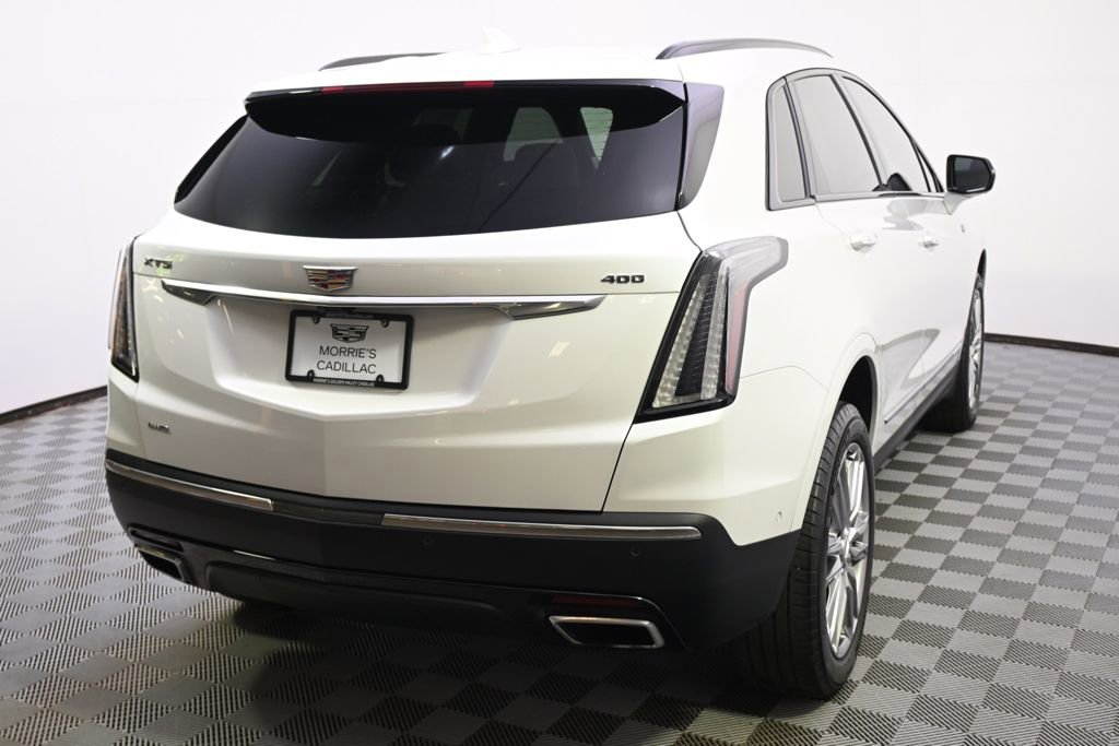 Certified 2025 Cadillac XT5 Sportv w/ Technology Package AWD/4WD image 6