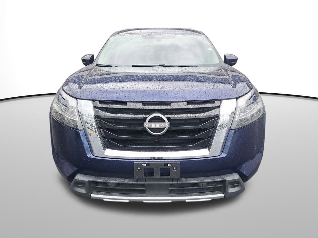 Used 2023 Nissan Pathfinder SL image 9