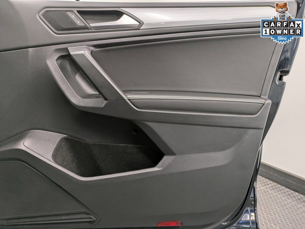 Used 2022 Volkswagen Tiguan S image 29