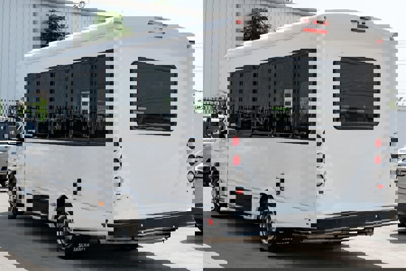 Used 2014 Ford E-350 and Econoline 350 Super Duty image 13