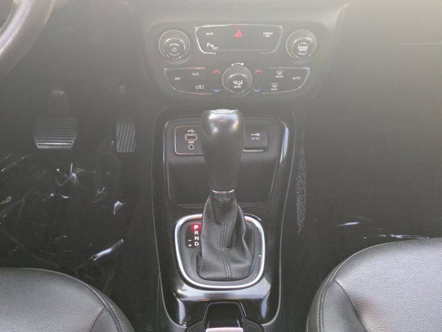 Used 2018 Jeep Compass Altitude w/ Popular Equipment Group image 17