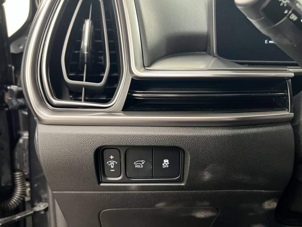 Used 2025 Kia Sorento EX FWD image 19