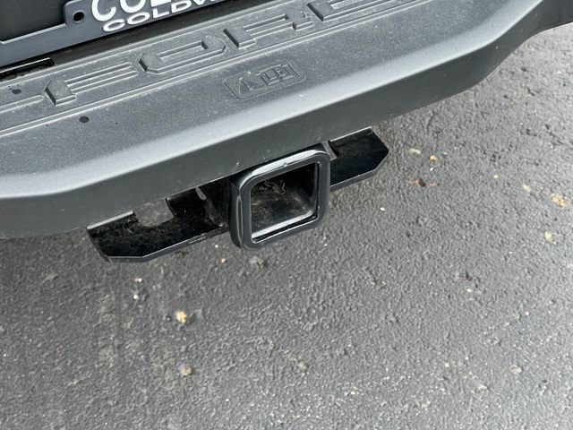 New 2025 Ford F150 Lightning Flash AWD/4WD image 13