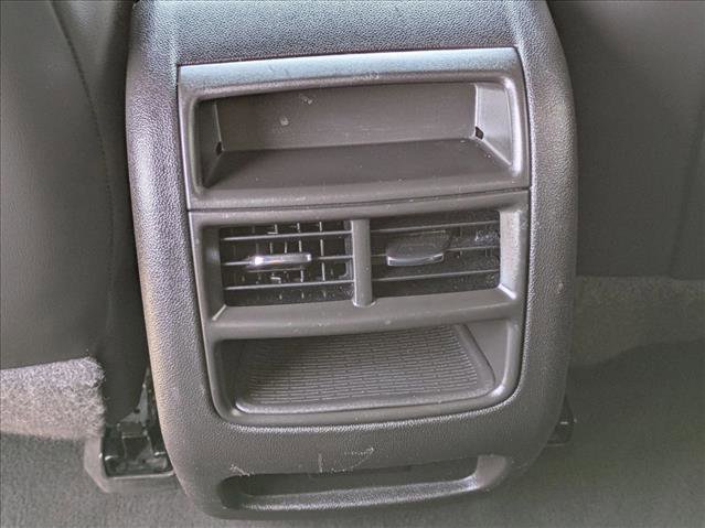 Used 2022 Cadillac XT5 Premium Luxury image 17