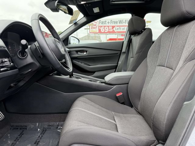 Certified 2025 Honda Accord Sport image 8
