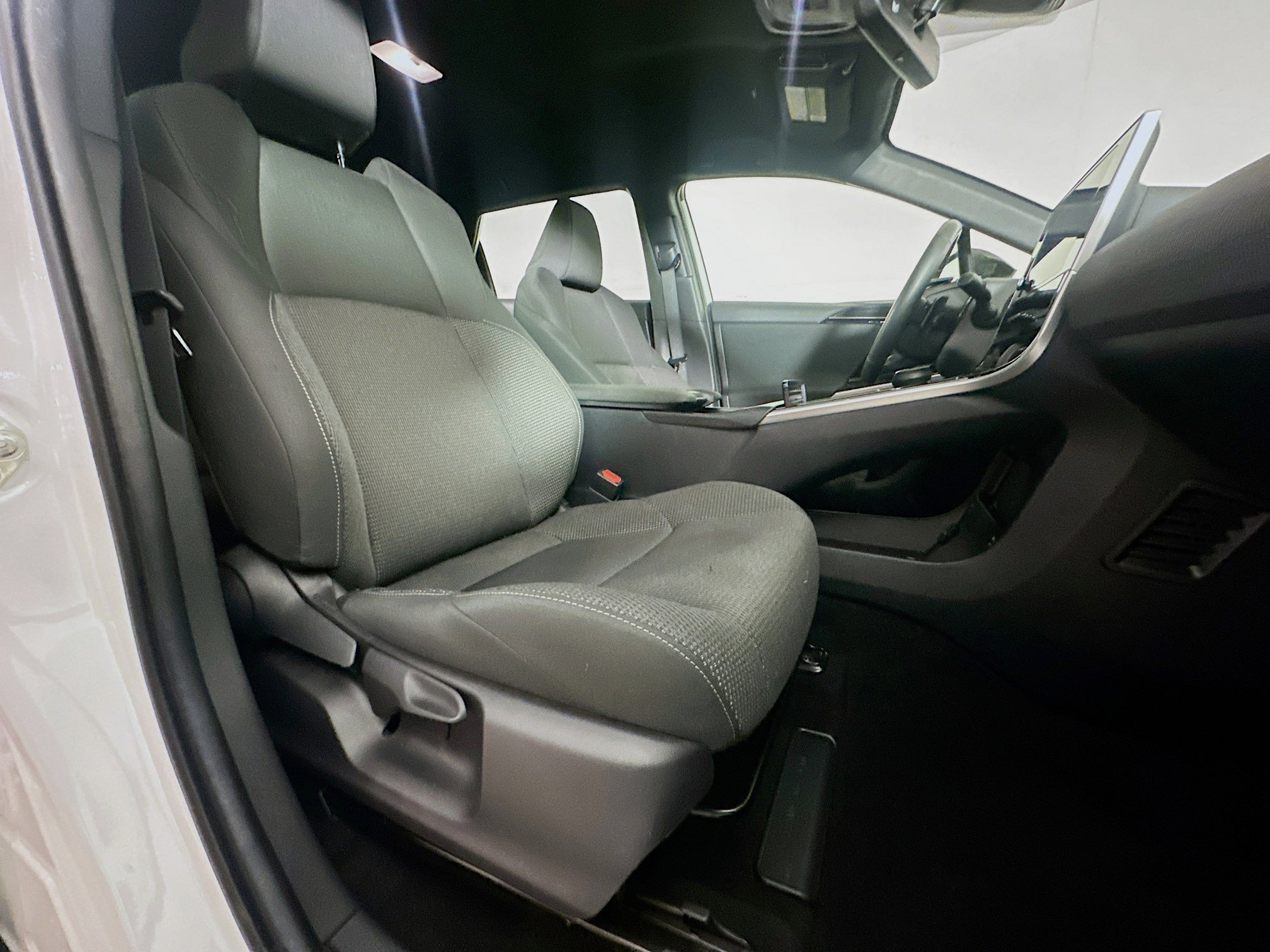 Used 2023 Subaru Solterra AWD image 29