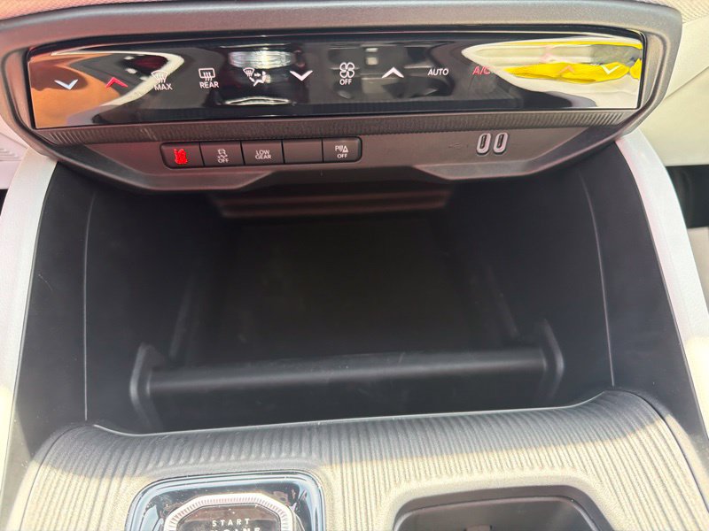 New 2026 Jeep Cherokee Laredo AWD/4WD image 34
