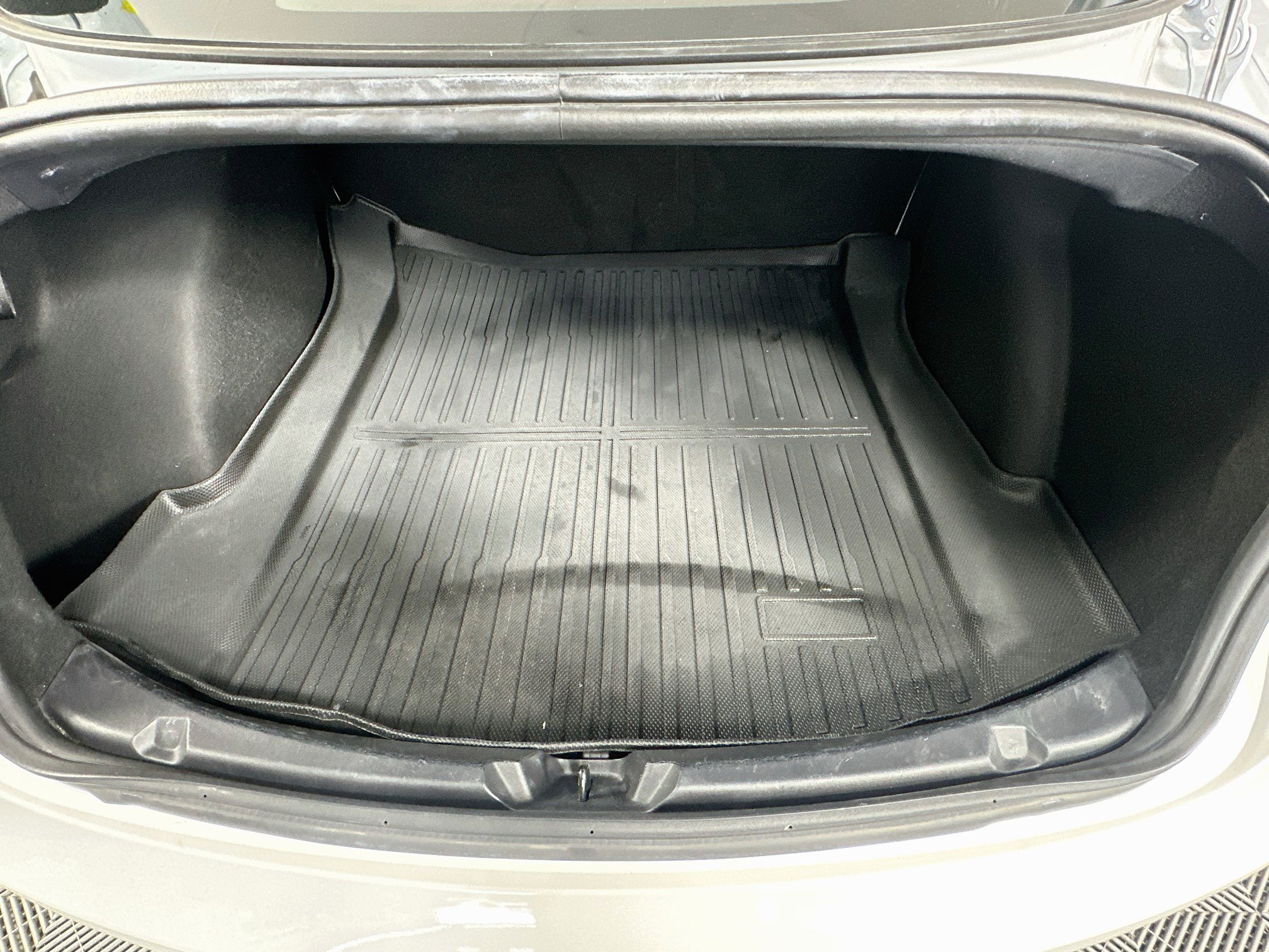 Used 2022 Tesla Model 3 Standard Range Plus RWD image 28