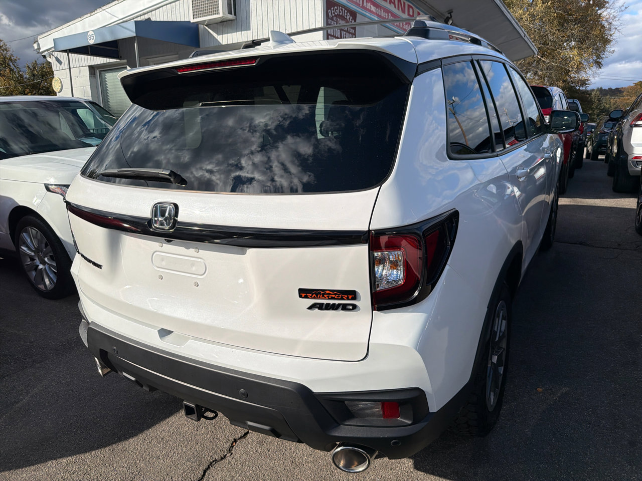 Used 2024 Honda Passport TrailSport image 6