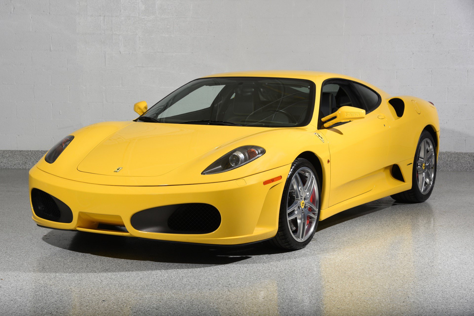 Used 2009 Ferrari F430 Coupe RWD image 2