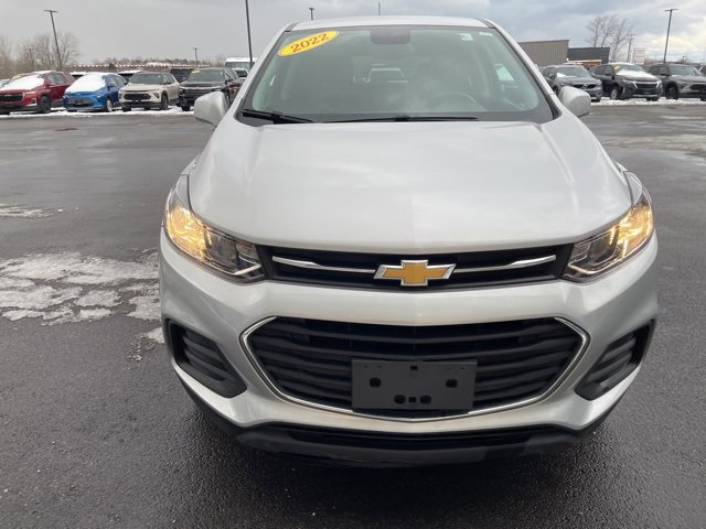 Used 2022 Chevrolet Trax LS w/ Tint and Cruise Package image 3