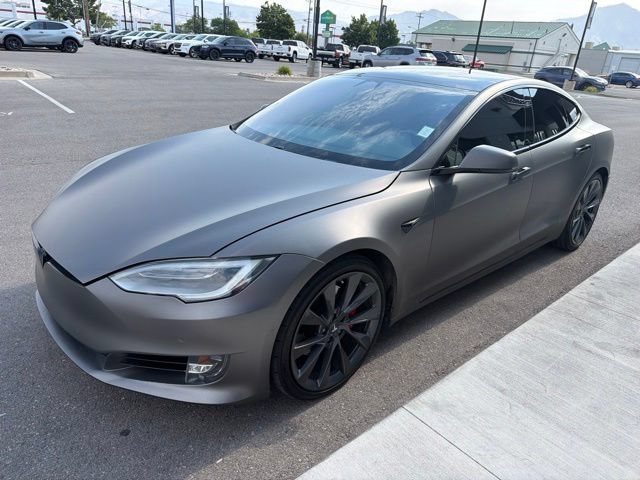 Used 2021 Tesla Model S Performance AWD/4WD image 3