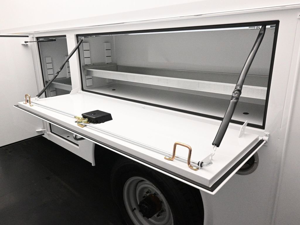 New 2026 Ford E-350 and Econoline 350 Super Duty w/ Power Equipment Group image 17