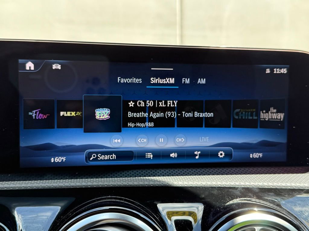 Used 2025 Mercedes-Benz CLA 250 image 11