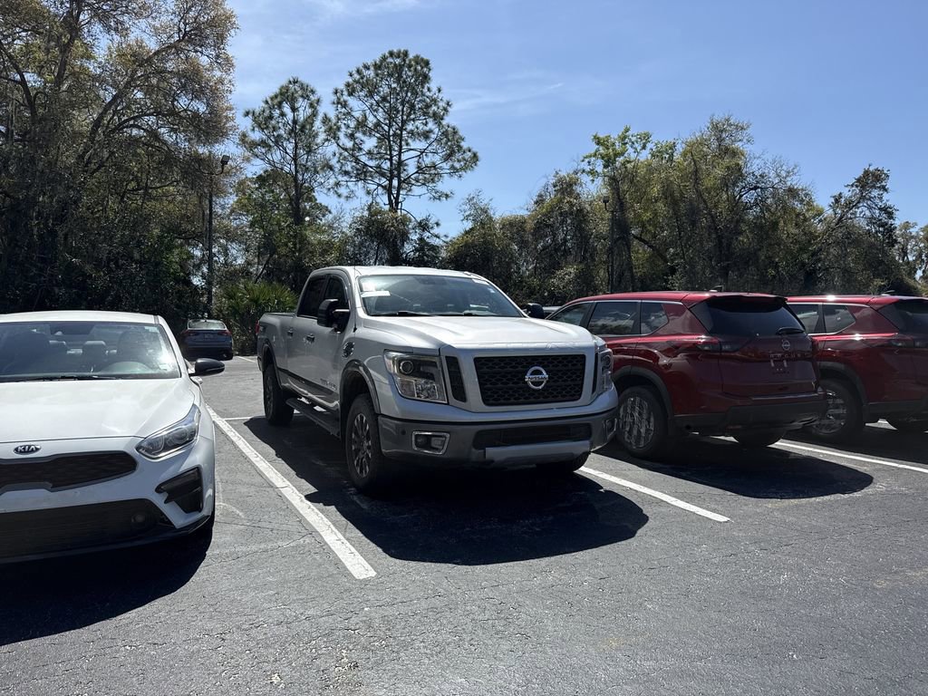 Used 2018 Nissan Titan PRO-4X w/ Pro-4x Utility Package image 1