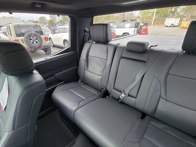 Used 2025 Toyota Tundra Platinum AWD/4WD image 4