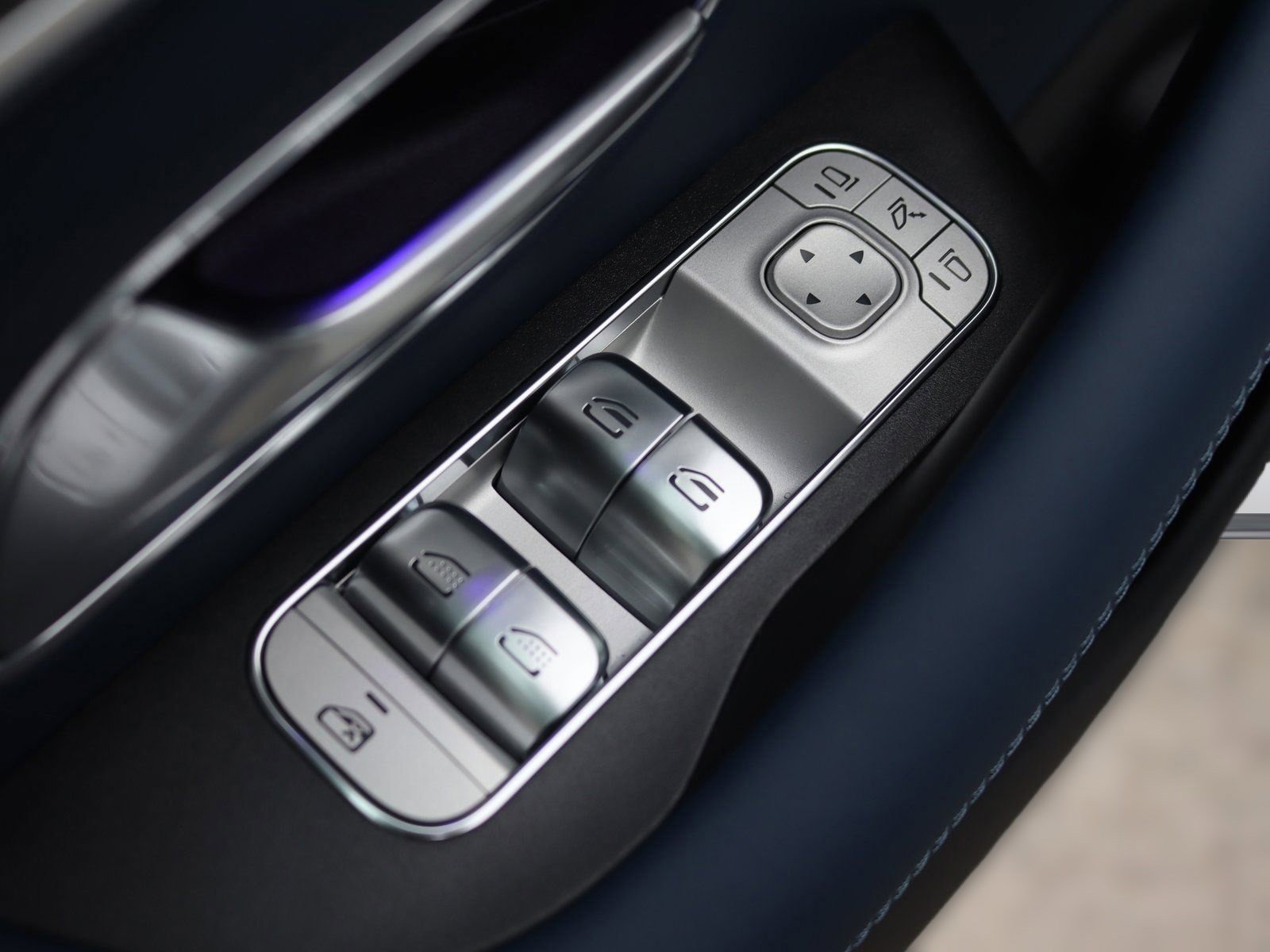 New 2025 Mercedes-Benz GLE 63 AMG S image 39