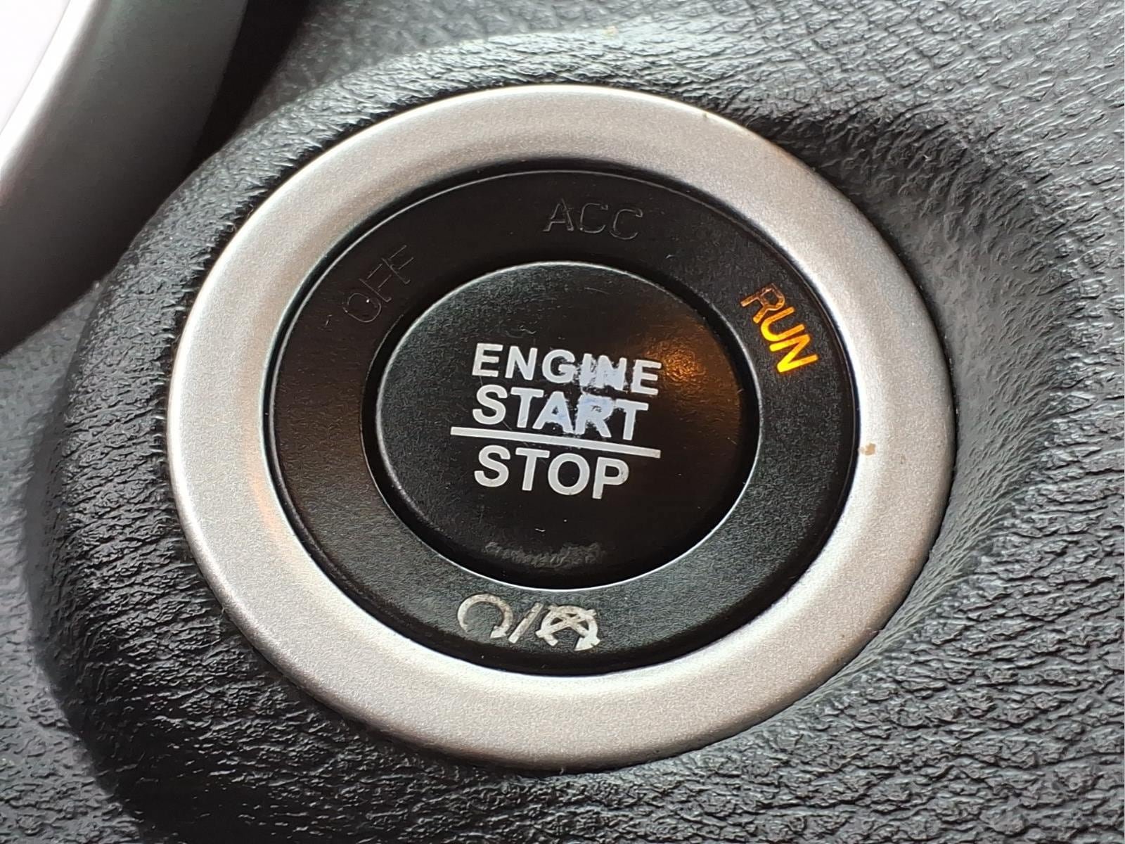 Used 2018 Dodge Journey SE w/ Blacktop Package FWD image 22