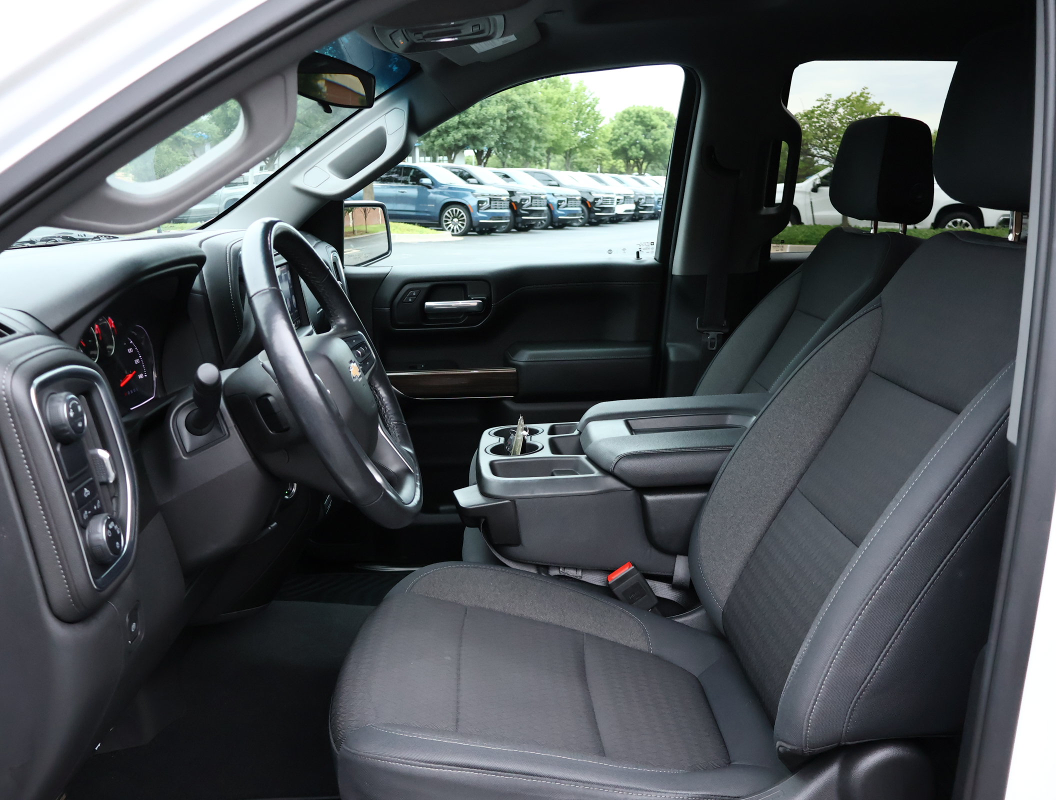 Used 2019 Chevrolet Silverado 1500 LT w/ Texas Edition RWD image 8