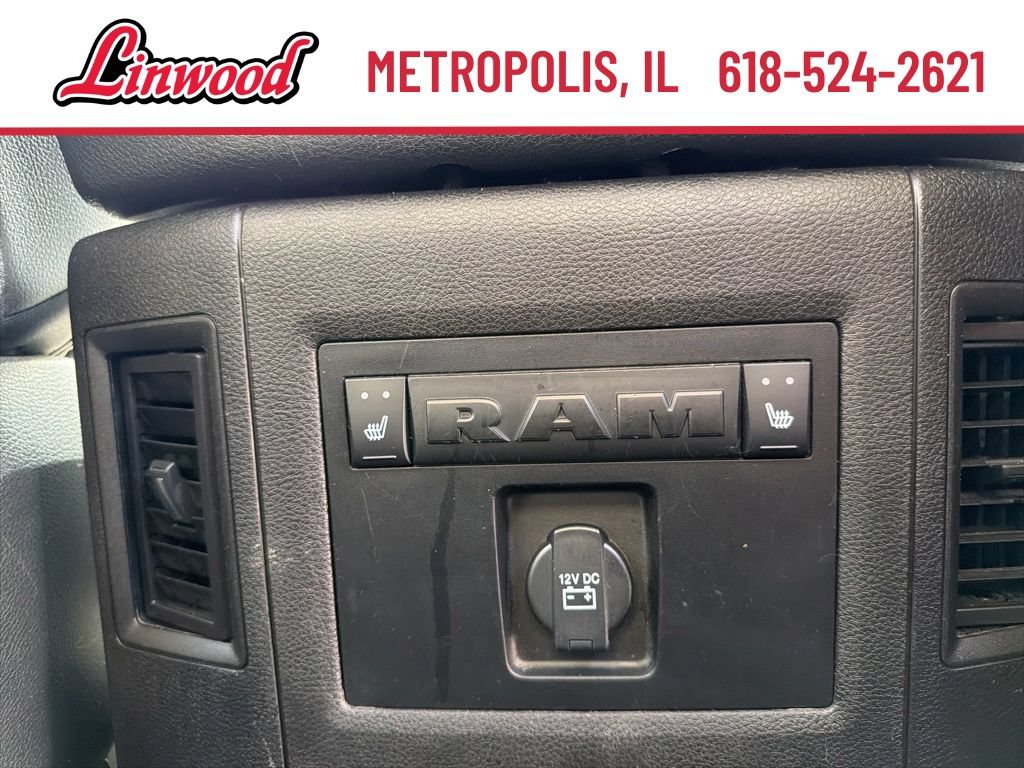 Used 2018 RAM 1500 Laramie w/ Convenience Group AWD/4WD image 10