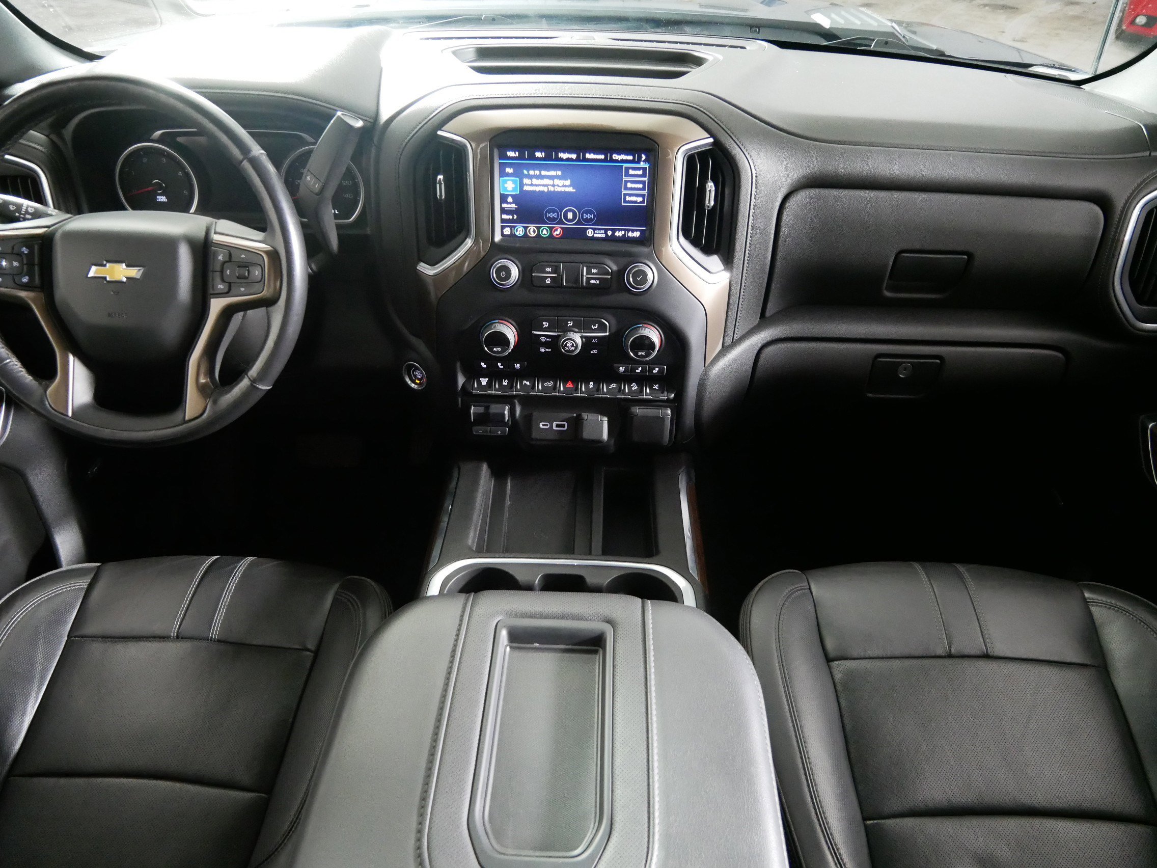 Used 2022 Chevrolet Silverado 3500 High Country w/ Z71 Off-Road Package image 10