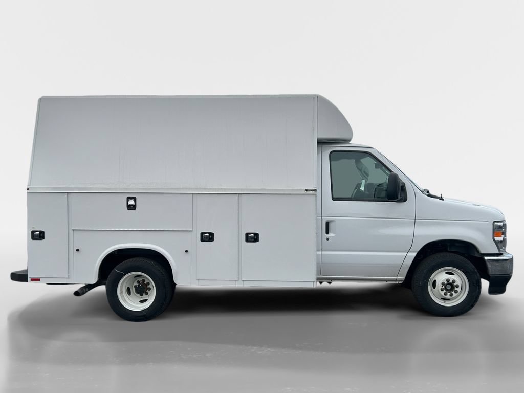 New 2025 Ford E-350 and Econoline 350 Super Duty w/ Power Equipment Group RWD image 6