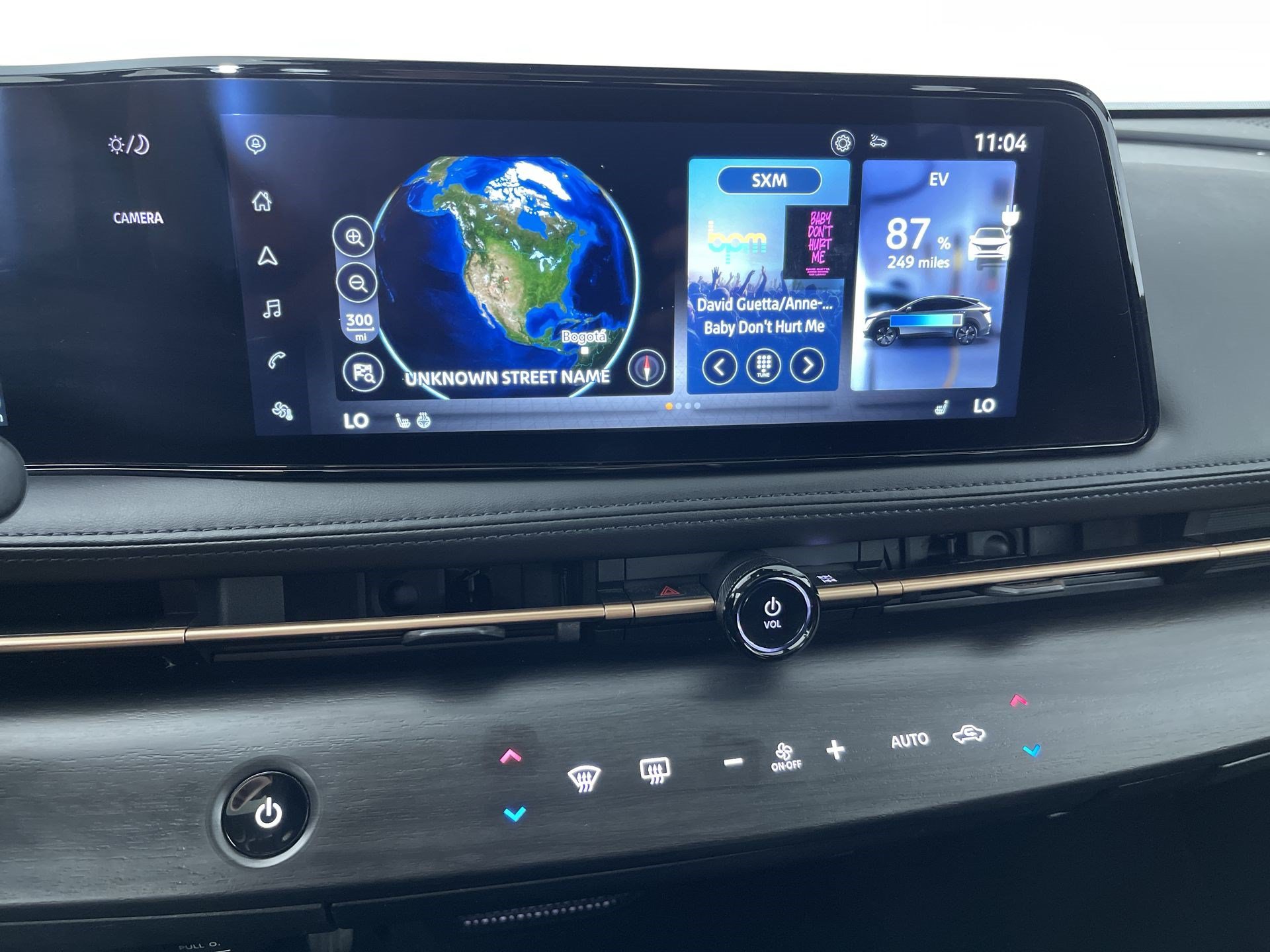 Certified 2024 Nissan Ariya AWD image 18