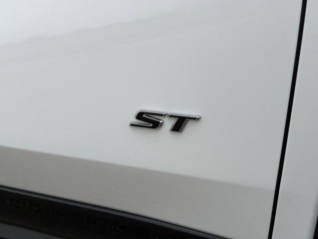 New 2026 Buick Envista Sport Touring image 13