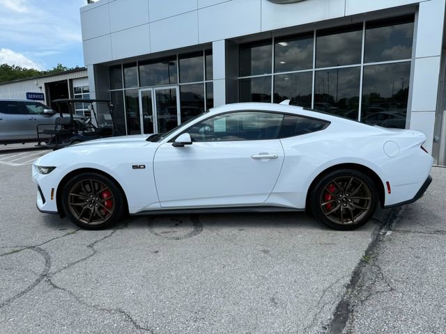 Used 2024 Ford Mustang GT Premium image 4