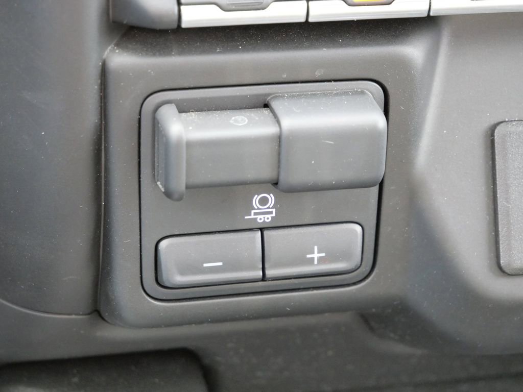 Used 2023 GMC Sierra 2500 AT4 w/ AT4 Premium Plus Package image 47