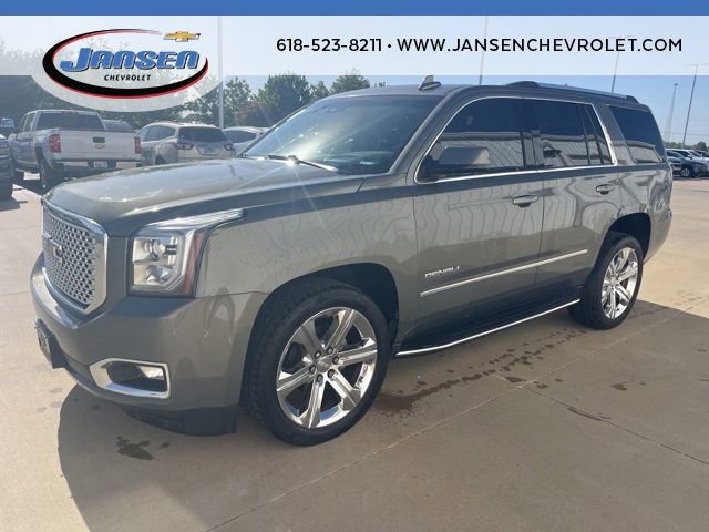 Used 2017 GMC Yukon Denali w/ Open Road Package AWD/4WD image 3