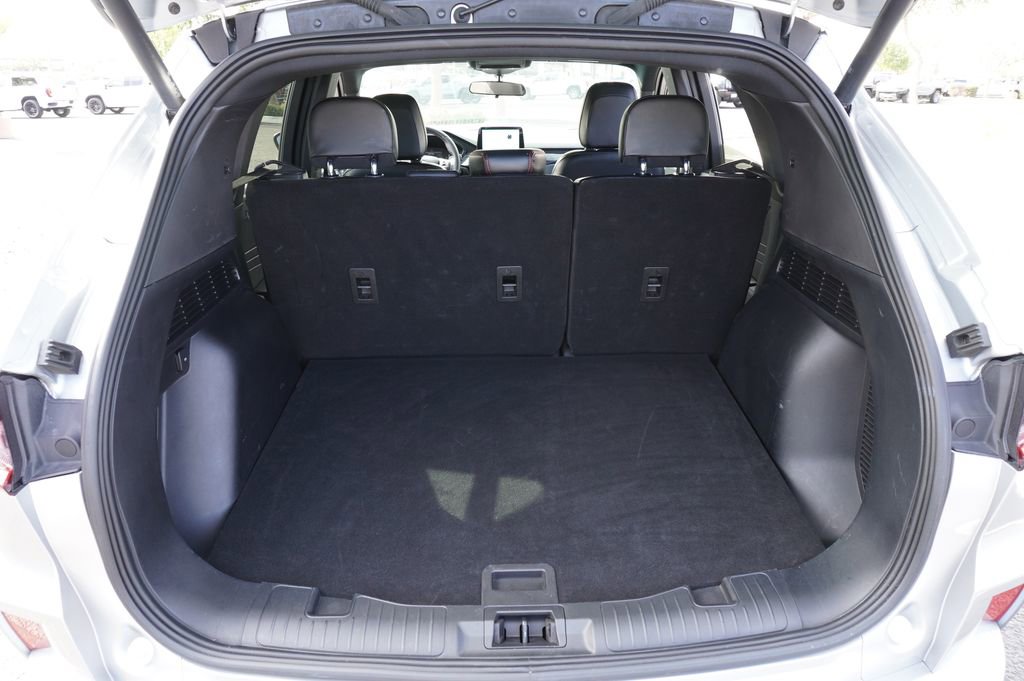 Used 2024 Ford Escape ST-Line image 8