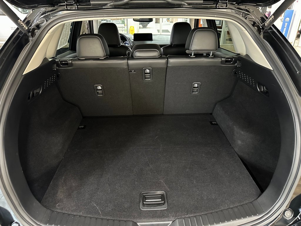 Used 2025 MAZDA CX-5 AWD 2.5 S w/ Preferred Package image 36