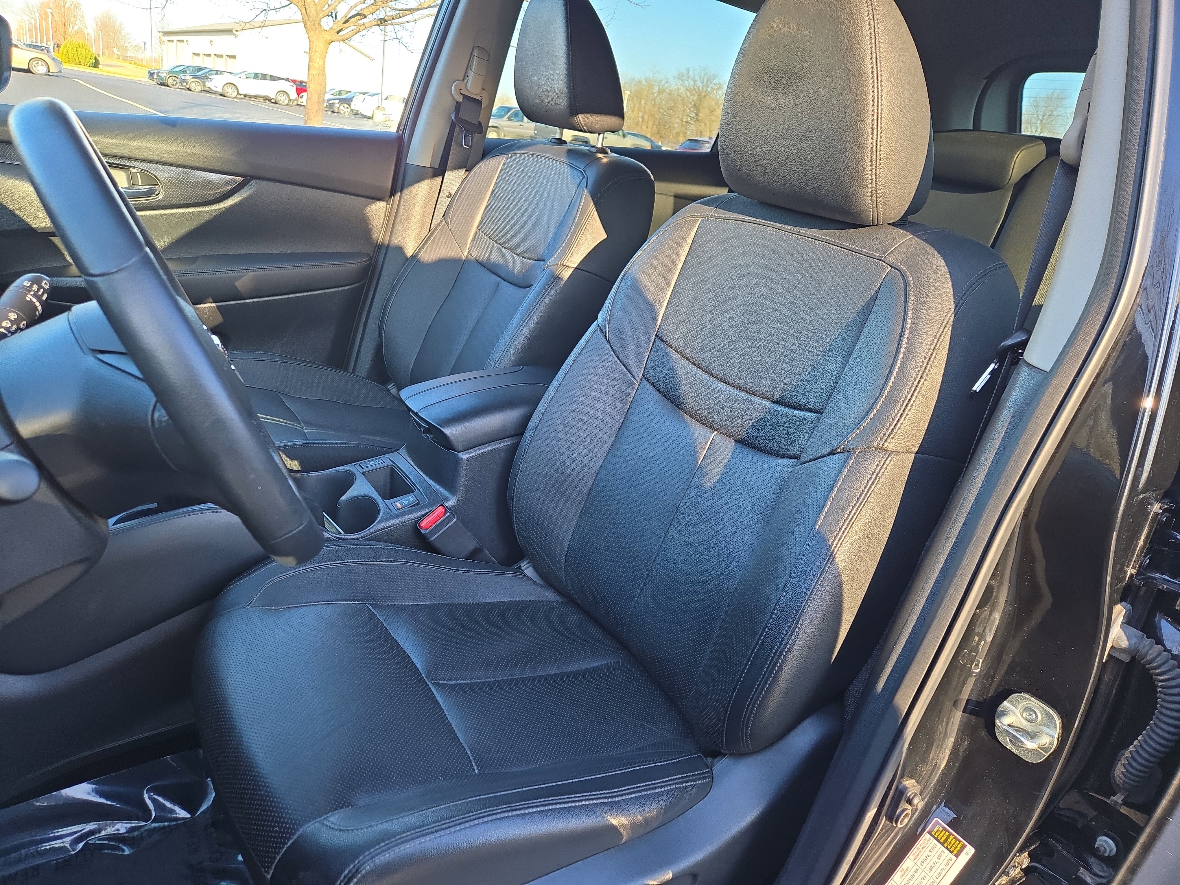 Used 2019 Nissan Rogue SL image 13