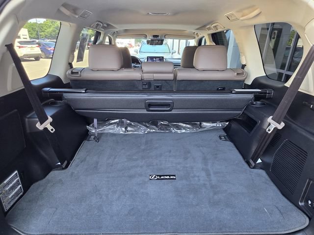 Certified 2022 Lexus GX 460 Luxury AWD/4WD image 13