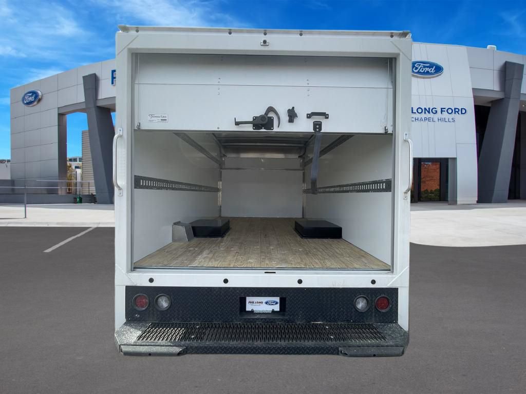 New 2024 Ford E-450 and Econoline 450 Super Duty w/ Driver's Safety Package RWD image 29