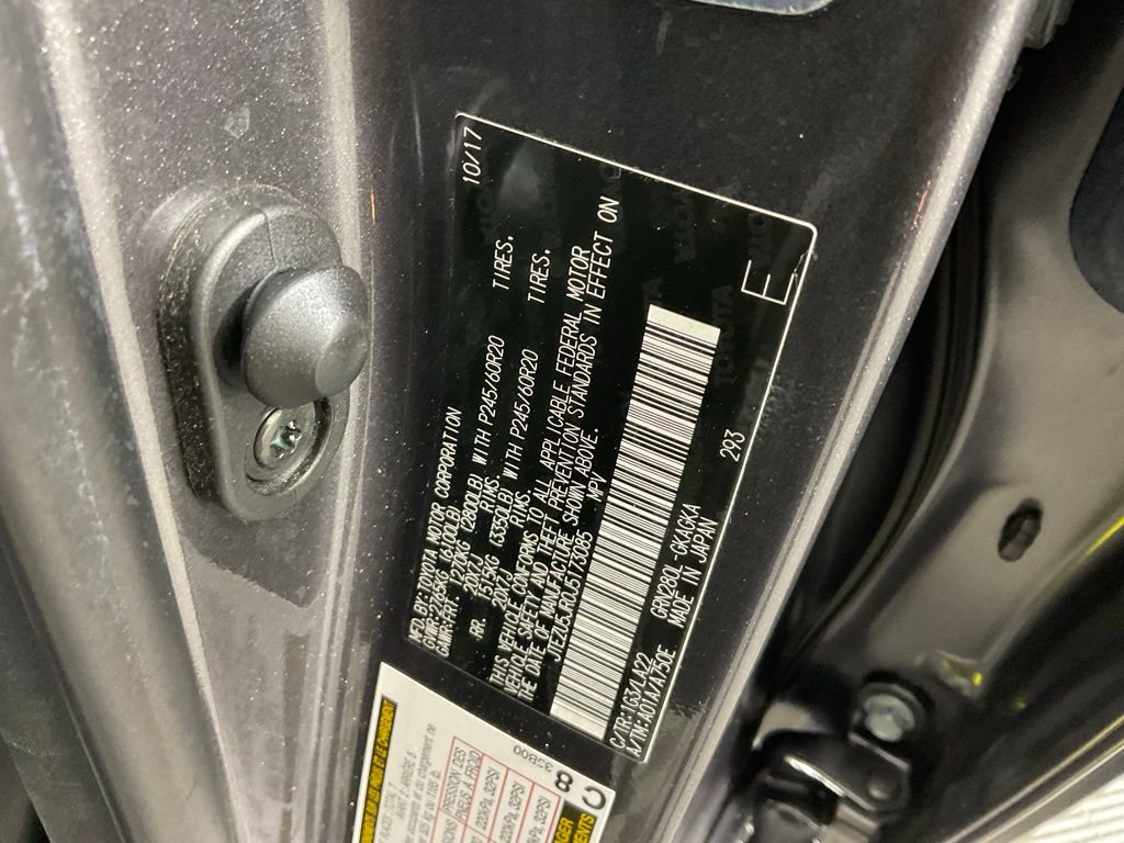 Used 2018 Toyota 4Runner Limited RWD image 29