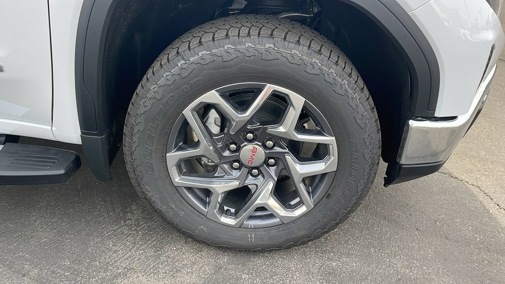 New 2026 GMC Sierra 1500 SLT w/ SLT Premium Plus Package AWD/4WD image 9