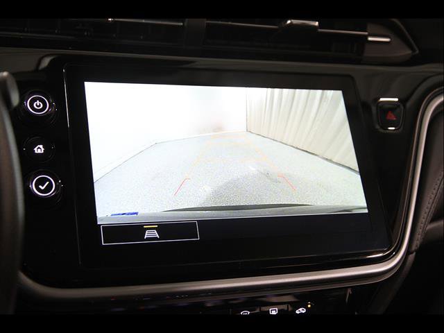 Used 2023 Chevrolet Bolt EUV LT FWD image 16